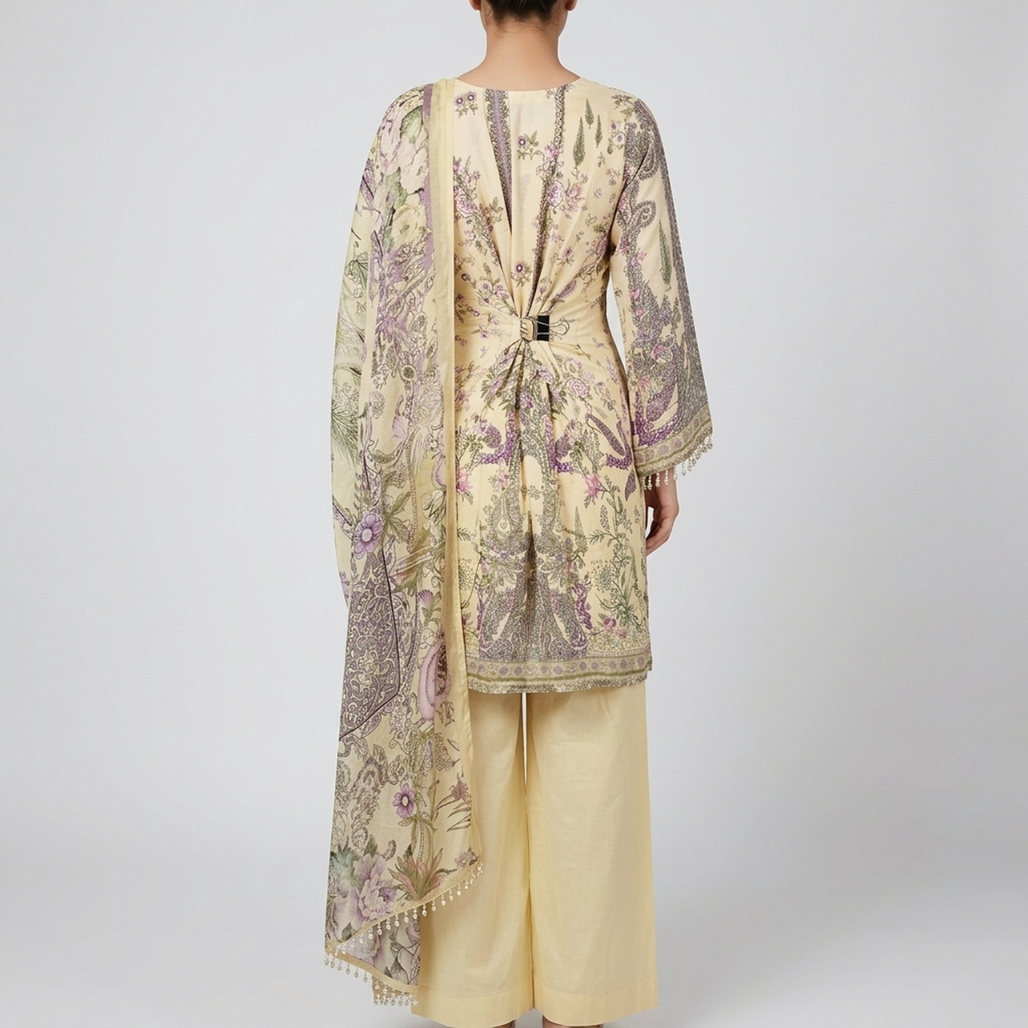 New Riwaz Garments Cream Floral Printed Salwar Suit 2