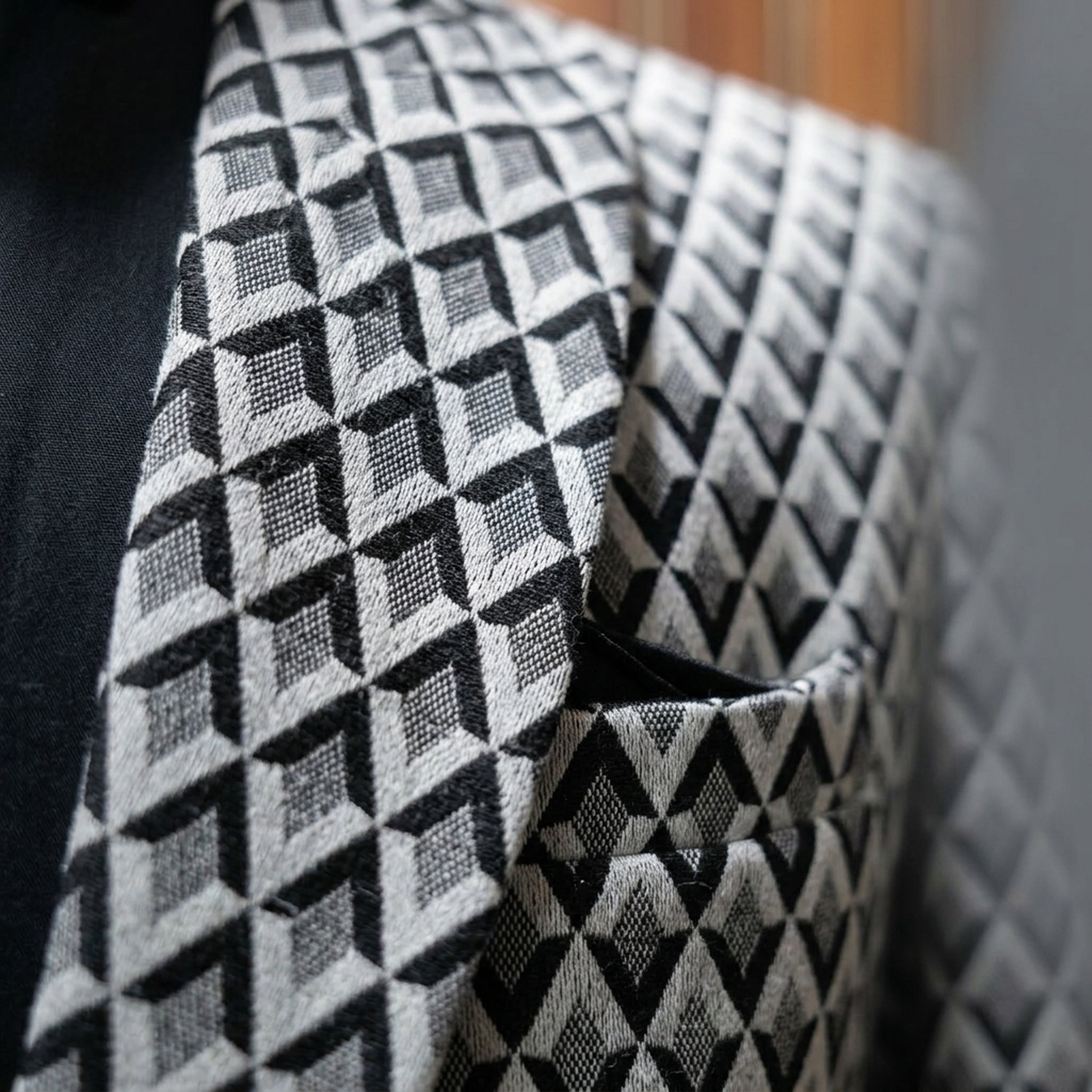 KingUp Man Men's Geometric Pattern Black And White Blazer 3