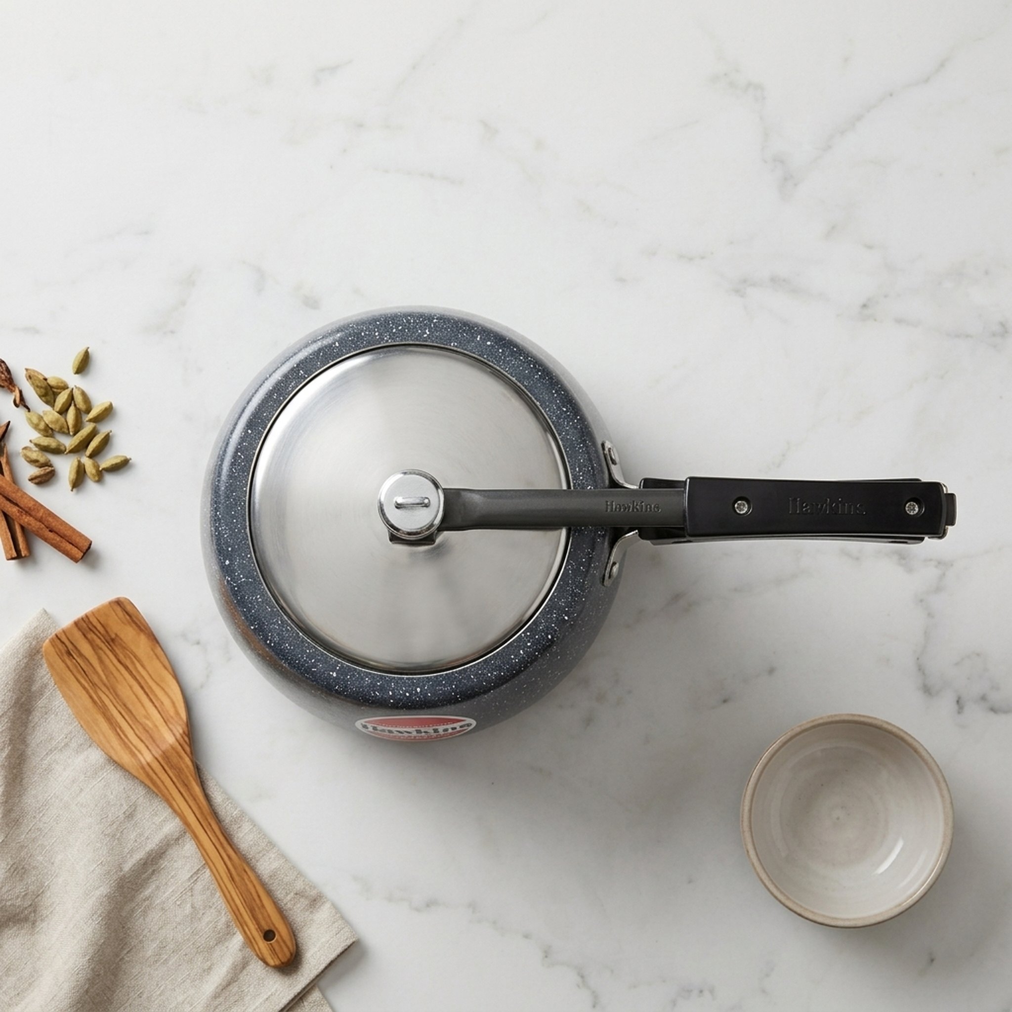 Hawkins Ceramic Coated Handi Pressure Cooker 4