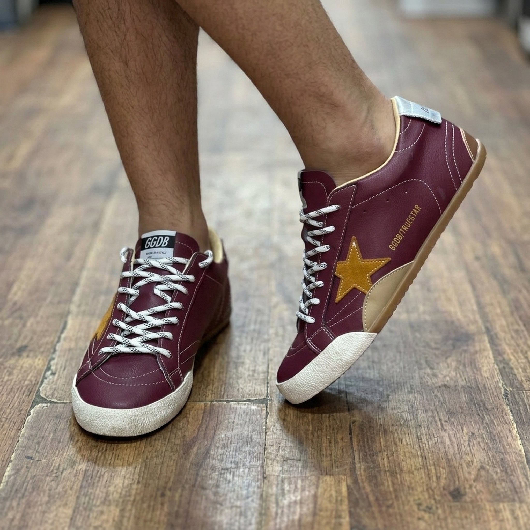 Urban Shoes Maroon Low-Top Star Accent Sneakers 5