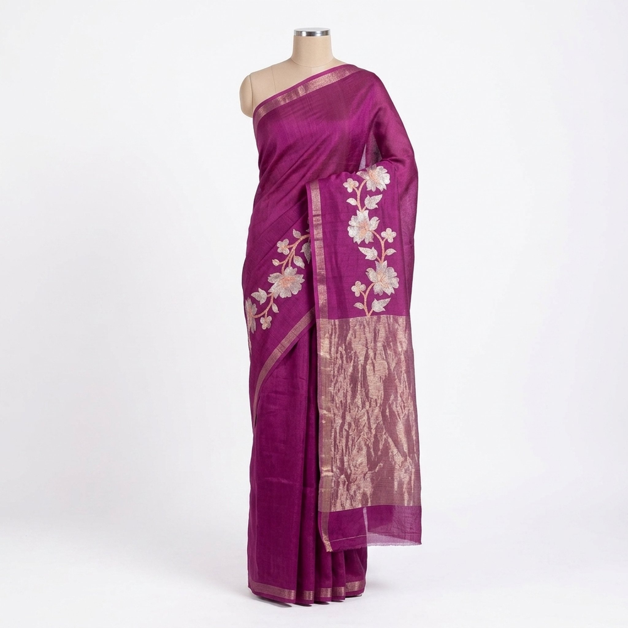 Noopur Clothing Magenta Embroidered Silk Blend Saree 2