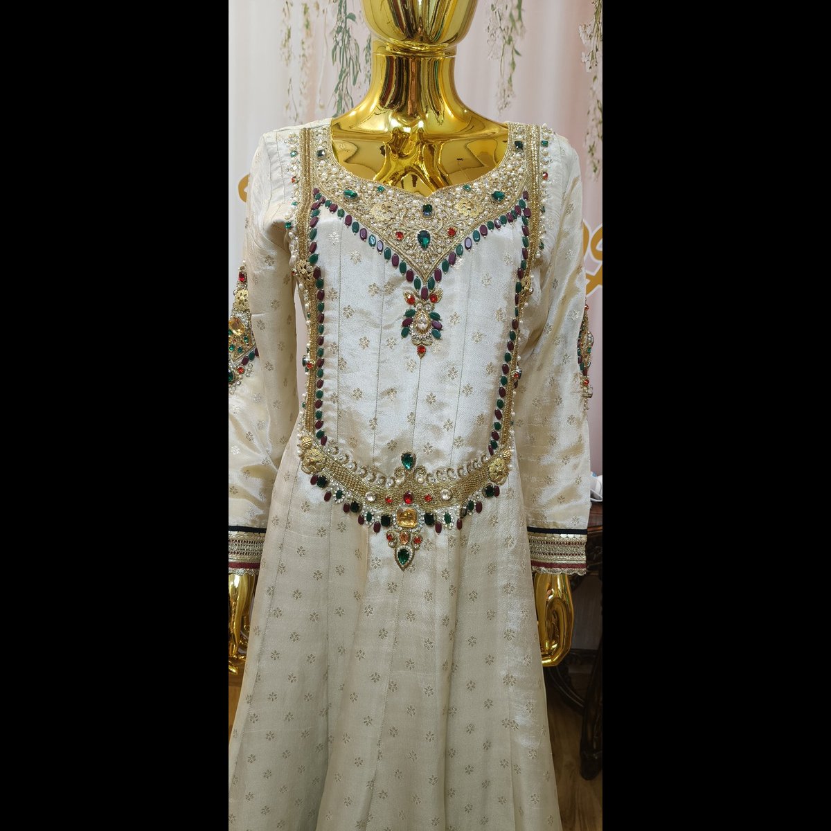Trendy hangers Cream Embroidered Ethnic Gown 4
