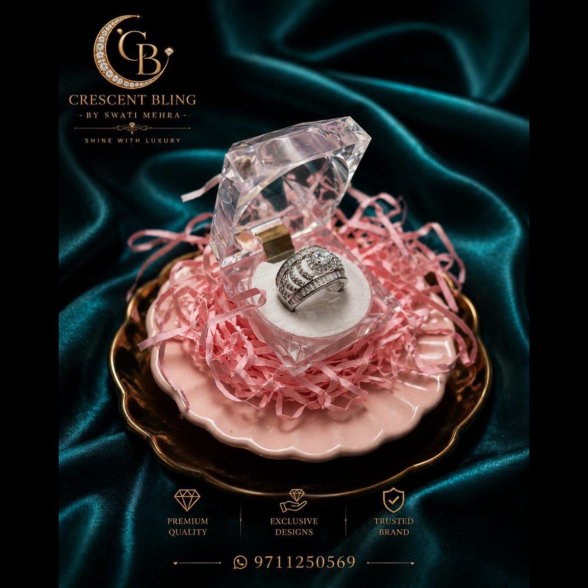 Crescent bling Glamorous Imitation Diamond Ring 2