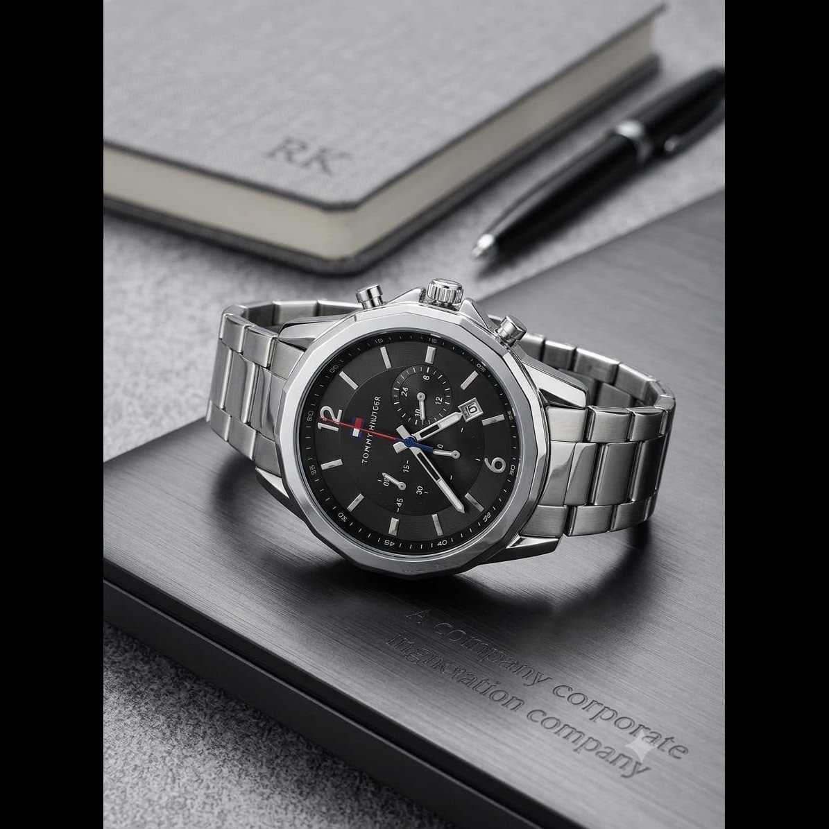 Men's Metallic Strap Chronograph Watch 4