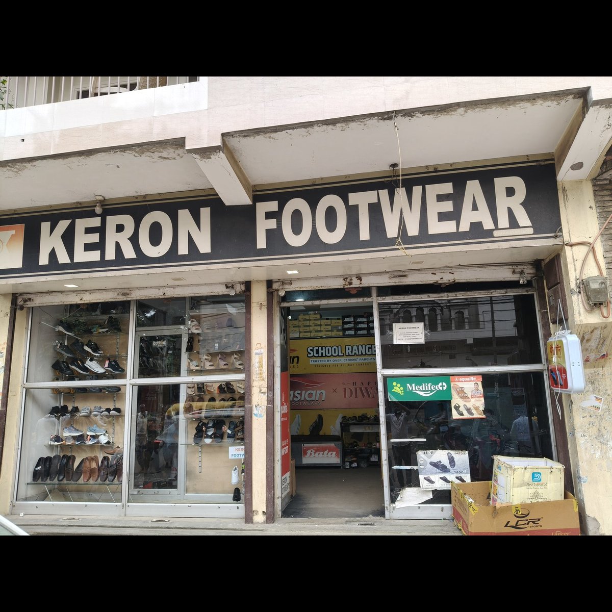 Keron footwear 